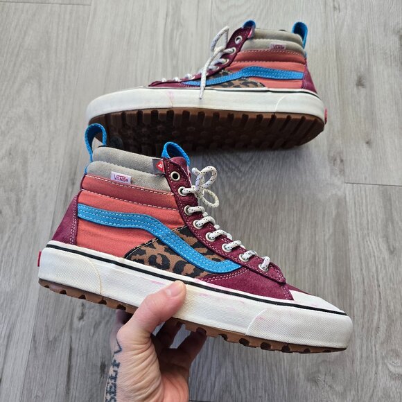 Vans | SK8-HI MTE-2 red leopard print colorful outdoor sporty sneakers | WMS 9.5 - Picture 1 of 10